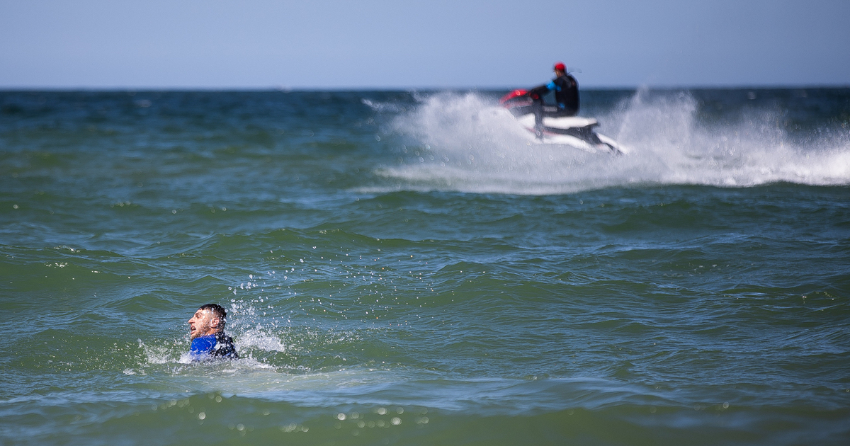 Зеленоградск утонул 30 июля. Зеленоградск утонул 30 июля. Балтийское море. Приморье в зеленоградске калининградской засыпало песком. Сегодня в зелике в зеленоградске утонули люди.