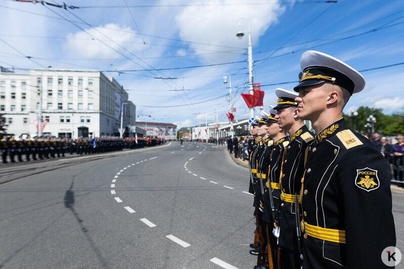 С танками, но без авиации: в Калининграде прошла генеральная репетиция парада Победы (фоторепортаж) - Новости Калининграда | Фото: Александр Подгорчук / «Клопс»