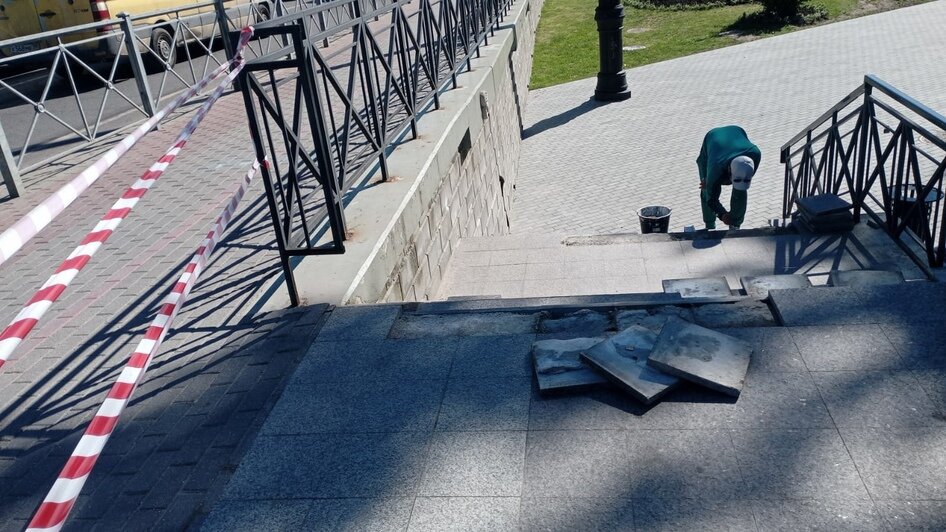 На Острове начали ремонтировать популярные среди туристов мосты (фото) - Новости Калининграда | Фото: МКУ «Городское дорожное строительство и ремонт»