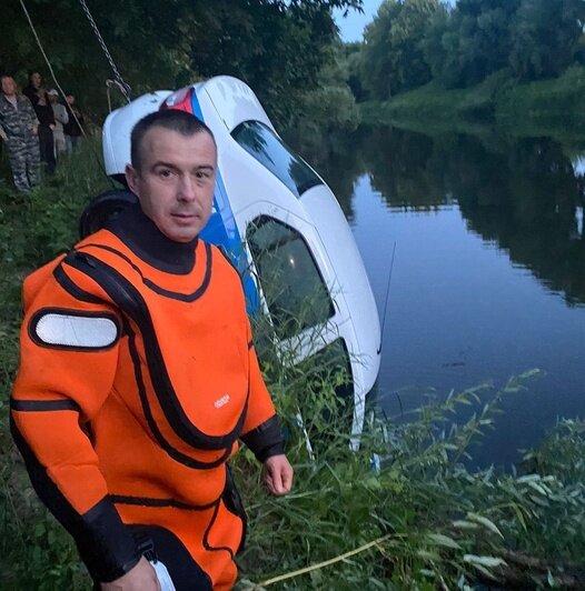 Из Анграпы в районе Черняховска спасатели выловили автомобиль (фото)   - Новости Калининграда | Фото: ГБУ Калининградской области «Отряд ГПС и ГО»