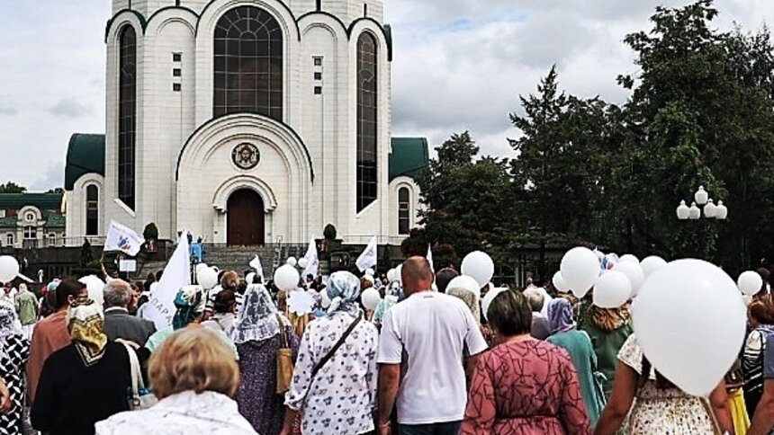 От взрослых до самых маленьких: в Калининграде прошёл парад семей (фоторепортаж) - Новости Калининграда | Фото: Александр Подгорчук / «Клопс»