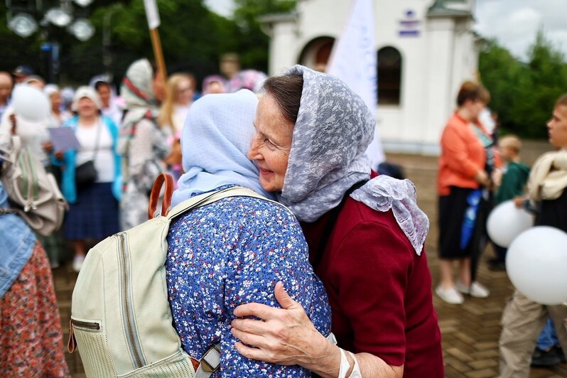 От взрослых до самых маленьких: в Калининграде прошёл парад семей (фоторепортаж) - Новости Калининграда | Фото: Александр Подгорчук / «Клопс»