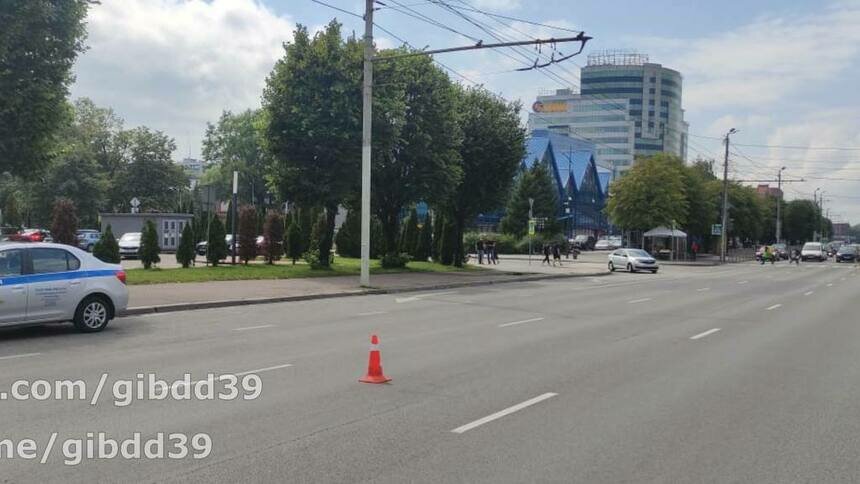 На Моспроспекте в автобусе упала и получила травмы 29-летняя девушка  - Новости Калининграда | Фото: пресс-служба УМВД по Калининградской области