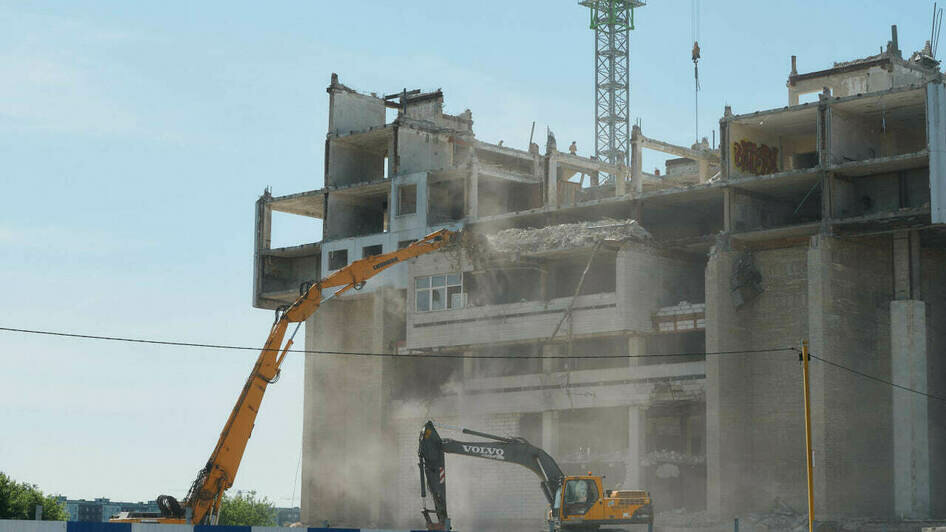 В Куликово заложили плиту Дома Советов в фундамент нового развлекательного комплекса - Новости Калининграда