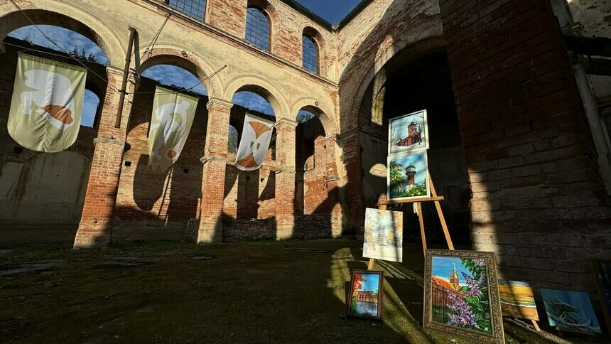 В Залесье в кирхе Меляукена открылась выставка «Познание» - Новости Калининграда