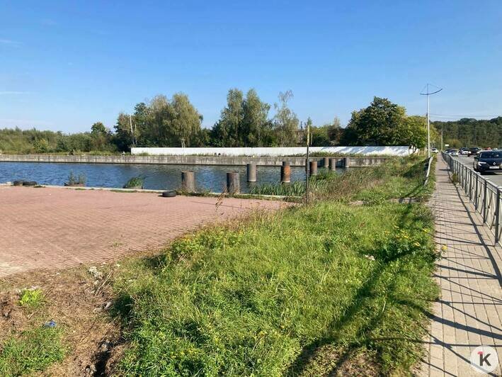 В Зеленоградске снесли фундамент недостроенной марины на Тростянке (фото, видео)  - Новости Калининграда | Фото: «Клопс»