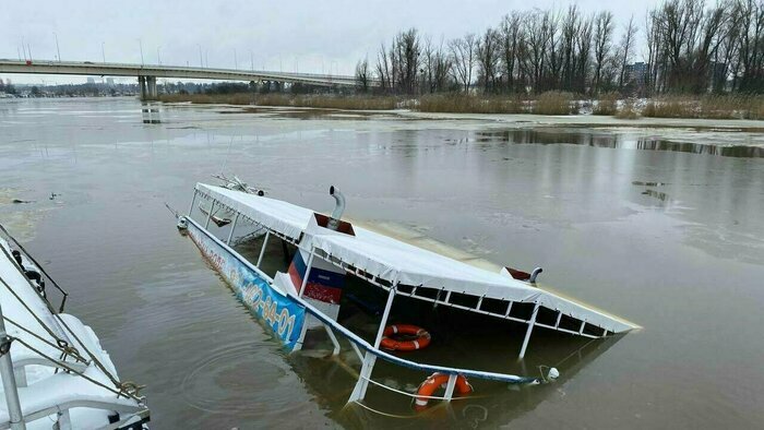 Атаки Белгорода, рухнувший мост в Матросово и морозный рекорд: 12 событий, которые вы могли пропустить на каникулах - Новости Калининграда | Фото: Западное межрегиональное следственное управление на транспорте СК РФ