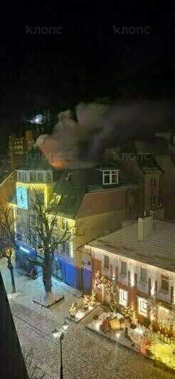 Момент пожара заснял житель соседнего дома | Фото: очевидец