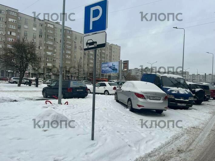 В Калининграде возле детской поликлиники на Горького построили новую парковку (фото) - Новости Калининграда | Фото: «Клопс»