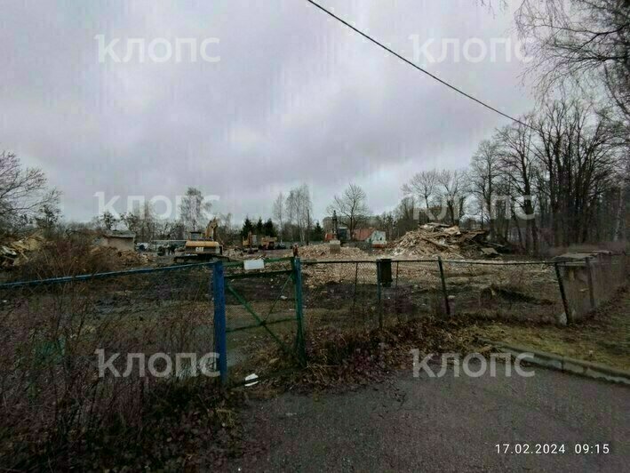 В Калининграде снесли здание бывшей автошколы в конце Невского (фото)  - Новости Калининграда | Фото: очевидец