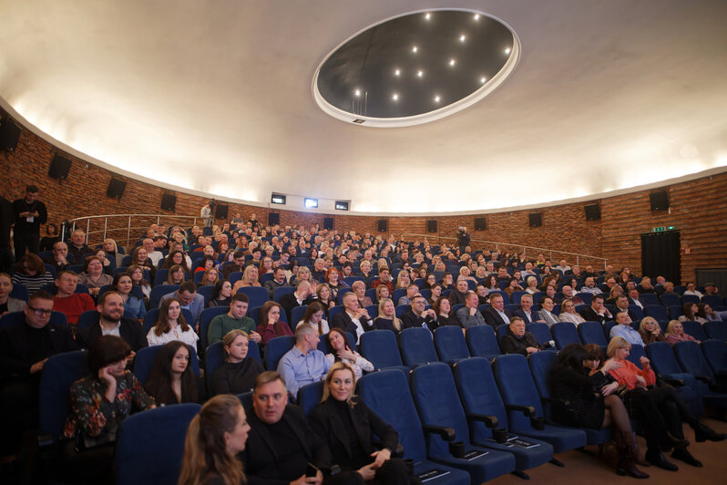 В Калининграде прошёл предпремьерный показ остросюжетной шпионской драмы «ГДР» - Новости Калининграда | Фото: Александр Подгорчук / «Клопс»