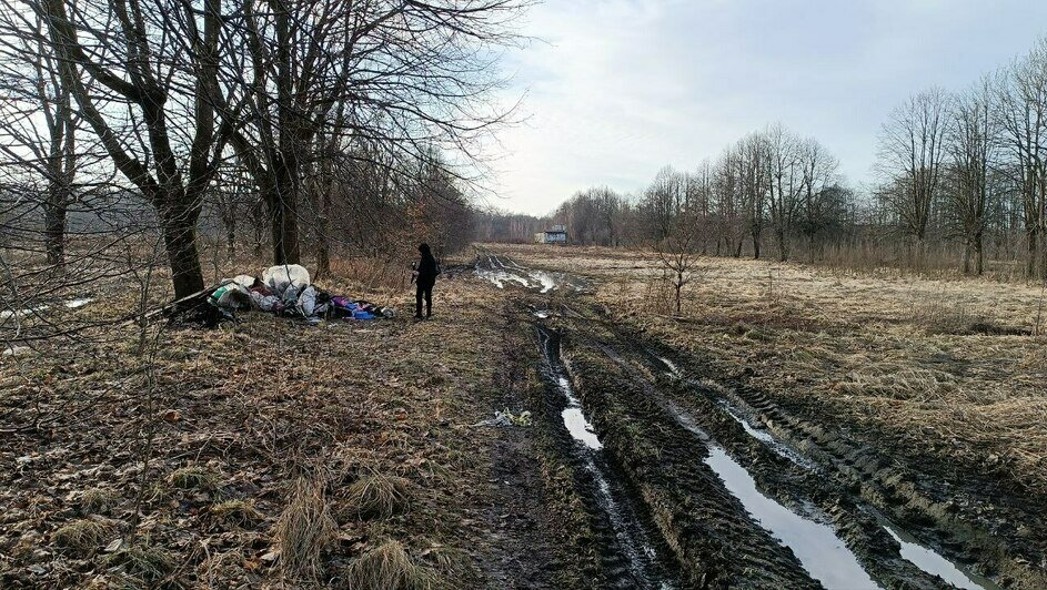 Под Калининградом появилось кладбище детских велосипедов, которое дорожники не могут убрать — машины вязнут в грязи (фото) - Новости Калининграда | Фото: администрация Калининграда