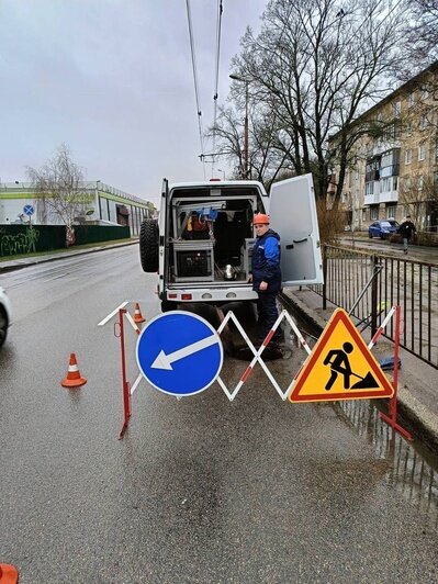 В Калининград привезли мобильную лабораторию, которая может определять причины засоров в коллекторах  - Новости Калининграда | Фото: страница Елены Дятловой во «ВКонтакте»