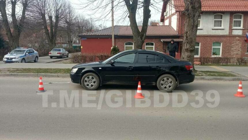 В Янтарном женщина внезапно выскочила под колёса машины и попала в больницу  - Новости Калининграда | Фото: пресс-служба УМВД по Калининградской области