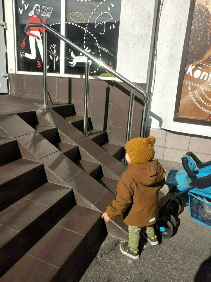 Недоступный Калининград: 3 места в городе, где маме с коляской придётся нелегко (фото)   - Новости Калининграда | Фото: «Клопс»