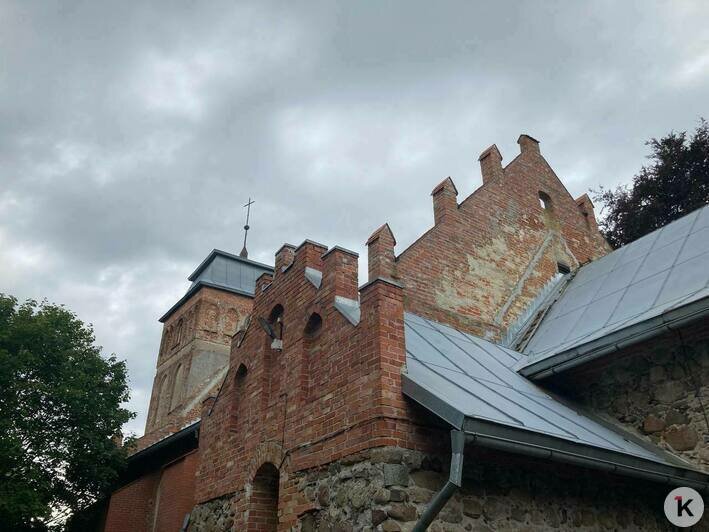 «Помойка внутри храмов и замков — это недопустимо»: что посмотреть на туристическом маршруте «Полесское кольцо» - Новости Калининграда | Фото: «Клопс» «Помойка внутри храмов и замков — это недопустимо»: что посмотреть на туристическом маршруте «Полесское кольцо» - Новости Калининграда | Фото: «Клопс»