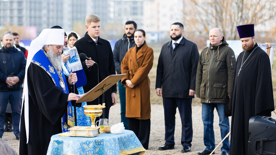 Митрополит Серафим освятил закладной камень нового храма в Гурьевске - Новости Калининграда