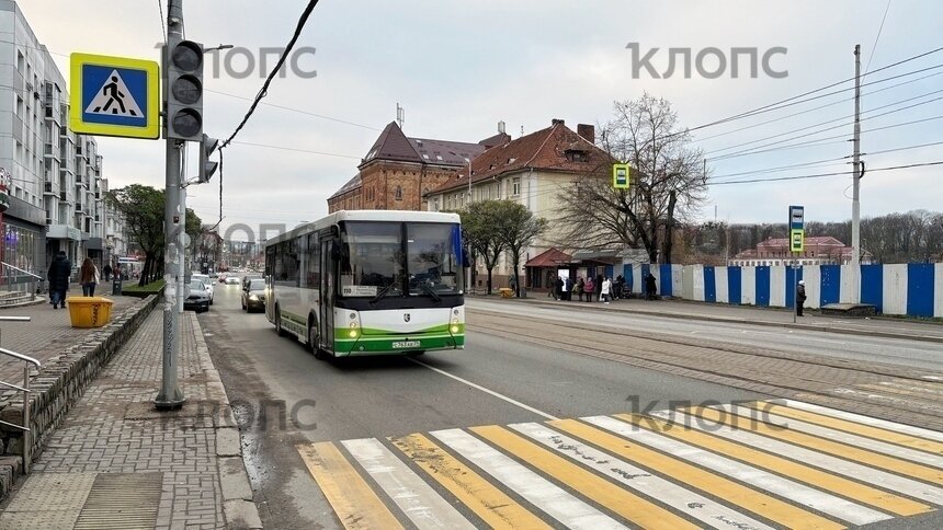 В центре Калининграда установили новый светофор (фото) - Новости Калининграда | Фото: Александр Подгорчук / «Клопс»