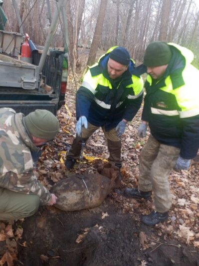 Под Балтийском нашли и обезвредили фугасную авиабомбу (фото)  - Новости Калининграда | Фото: заместитель генерального АО «Форпост Балтики Плюс» Сергей Кшнякин