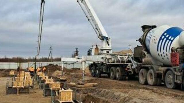 В Полесске за 90 миллионов рублей построят ФОК