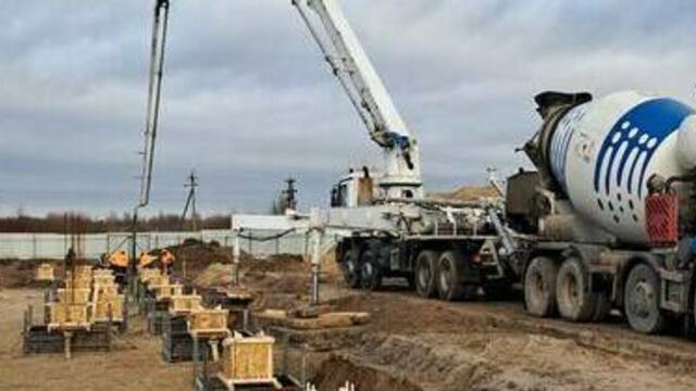 В Полесске за 90 миллионов рублей построят ФОК