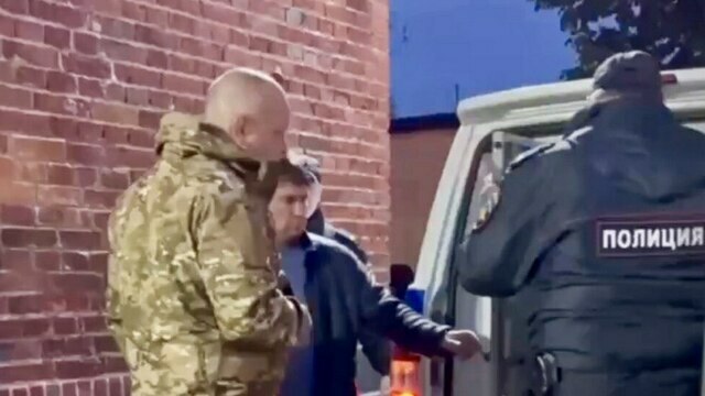 В Калининграде известный самбист в ночном клубе не заплатил по счёту и разбил лицо сотруднице  