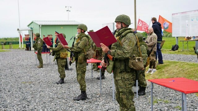 Губернатор, министры и главы муниципалитетов вступили в «БАРС-Калининград» 
