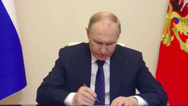 1500 рабочих мест: Беспрозванных доложил Путину о работе Третьяковской галереи в Калининграде (видео)
