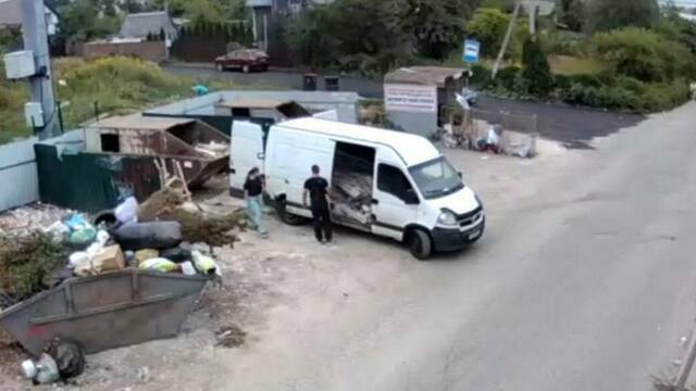 Заплатил 40 тысяч рублей за неправильно выброшенные отходы: в Калининграде минприроды вместе с ГАИ поймали нарушителя