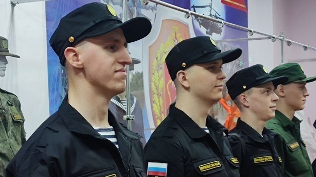 На Балтийском флоте свыше 300 военнослужащих дали присягу