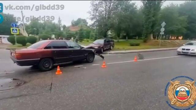 Пострадала 64-летняя пассажирка: в Правдинске произошло ДТП (видео)