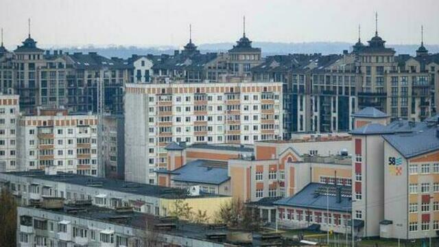 В многоэтажке в Калининграде упал лифт: внутри было пять человек