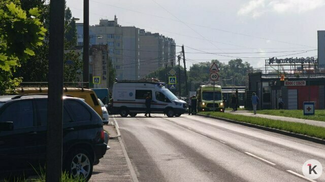 Женщину-водителя ослепило солнце: подробности утреннего столкновения двух маршруток в Калининграде