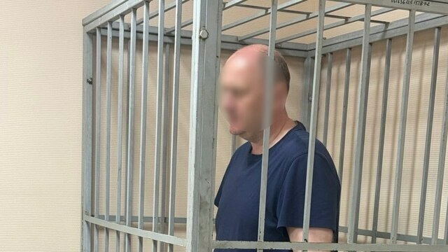 Руководителя калининградского филиала «Почты России» обвинили в присвоении зарплаты на 600 тысяч рублей (видео)
