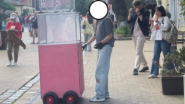 В Зеленоградске прикрыли точку с неправильной сладкой ватой
