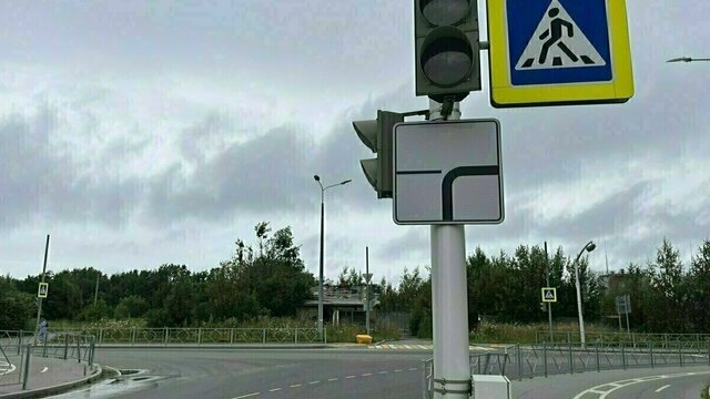 Теперь без ДТП и пробок: в Пионерском отключили светофор, который вносил сумятицу