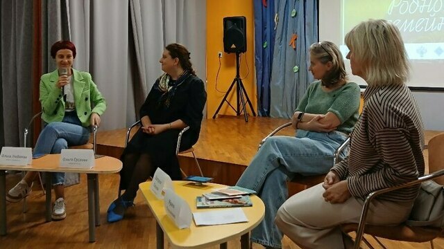 «Тотальный диктант» поговорил с калининградскими писателями о детских книжках, спасательных кругах и любви к дошираку  
