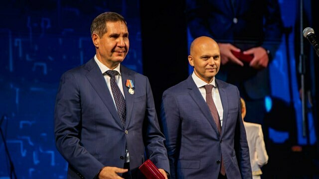 Медали, грамоты и благодарности. В Калининграде лучшим специалистам «Россети Янтарь» вручили награды за вклад в развитие энергетики и многолетний добросовестный труд  