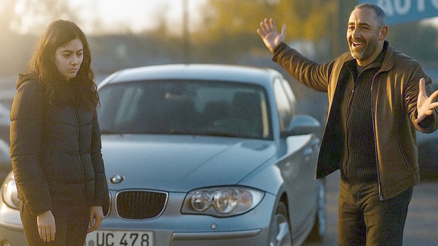 Калининградка поверила посреднику и осталась и без машины, и без денег   