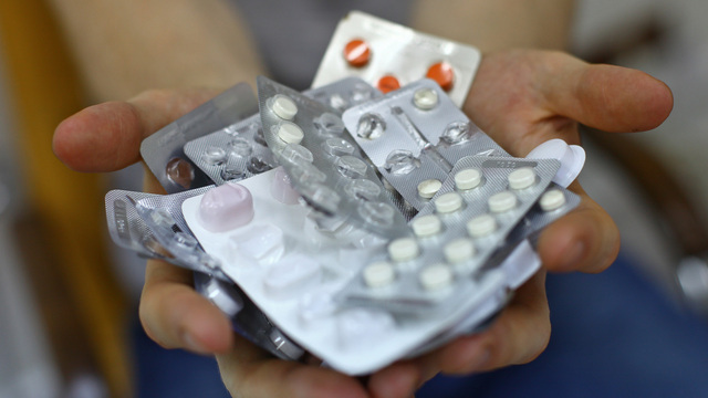 В Калининграде 17-летняя студентка попала в больницу с отравлением, переборщив с лекарствами  