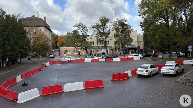 В центре Калининграда перегородили ещё одну популярную парковку. Скорее всего, навсегда (фото)