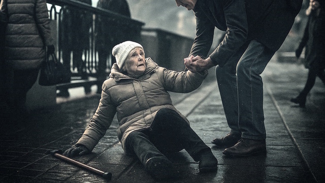 Калининградка подала в суд на БСМП после смерти 64-летней матери  