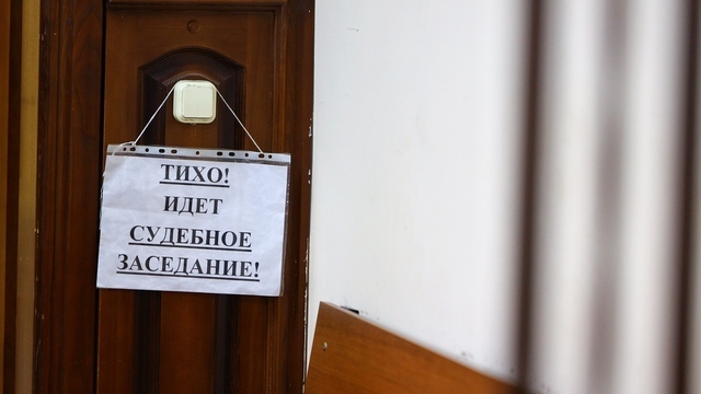 В Калининграде дверцы троллейбуса сжали 9-летнему мальчику горло, лишив возможности сделать вдох