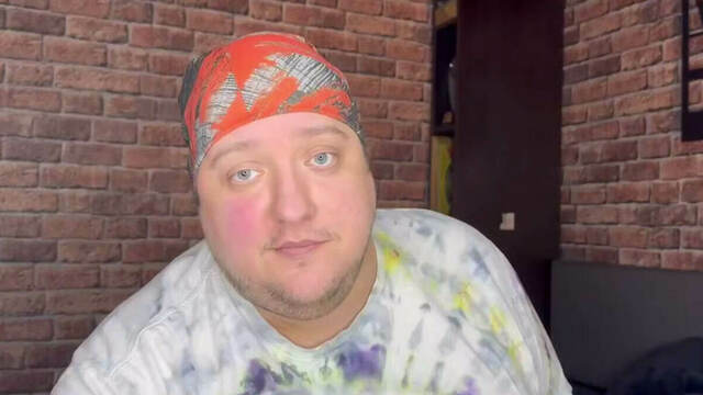 Скончался актёр Роман Попов, сыгравший Мухича в «Полицейском с Рублёвки» 