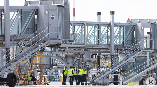 Бойцы СВО заплатили по 50 тысяч за билеты из Москвы, чтобы слетать в отпуск в родной Калининград   