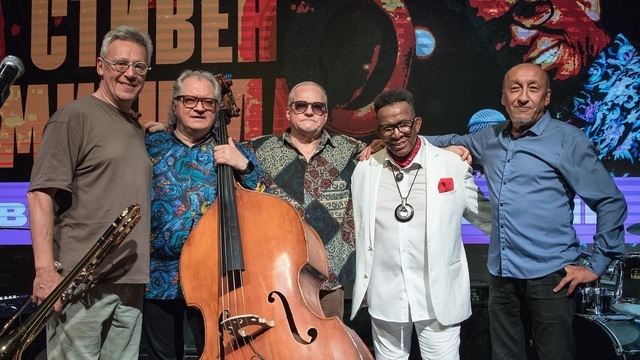 Джаз, лекции по искусству, трамвай на сцене и кино - афиша ноября