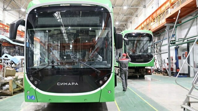 В Калининград из Челябинска отправили первые три троллейбуса «Синара»