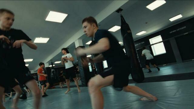 Калининградский тренер по смешанным единоборствам рассказал, как спорт повышает самооценку (видео) 