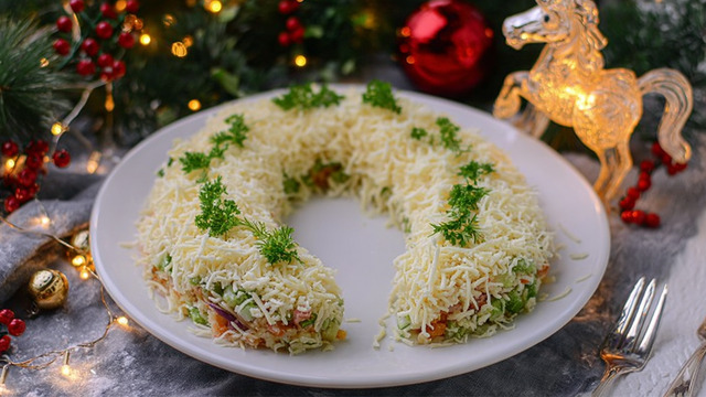 Домохозяйки поделились рецептом салата, который стоит запомнить и повторить на Новый год 