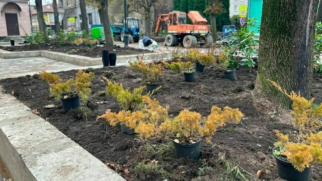 Мини-парки «Застёжка» и «Музей брусчатки» в Черняховске сдадут до конца года